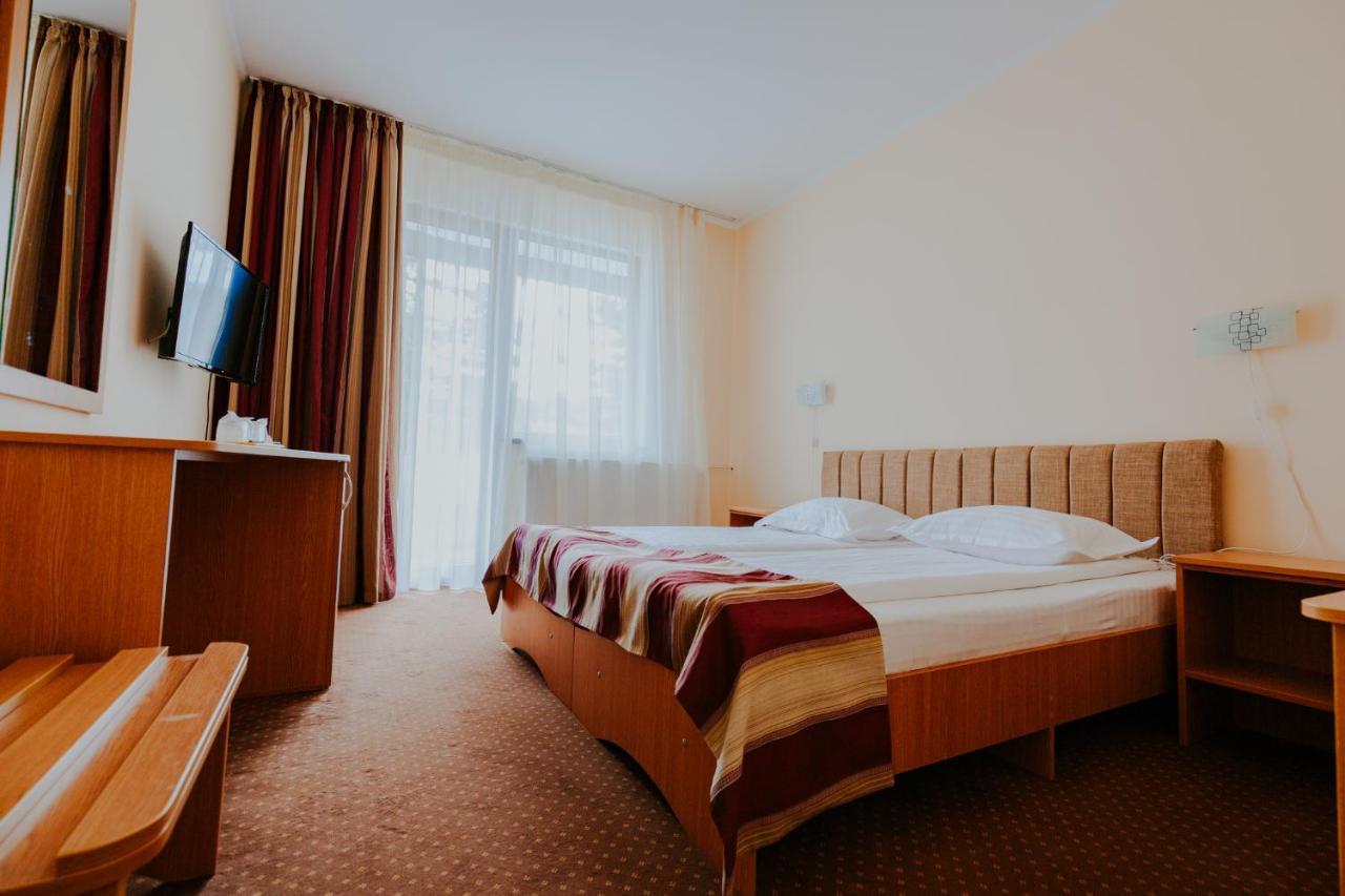 Hotel Tusnad BaileTusnad Esterno foto