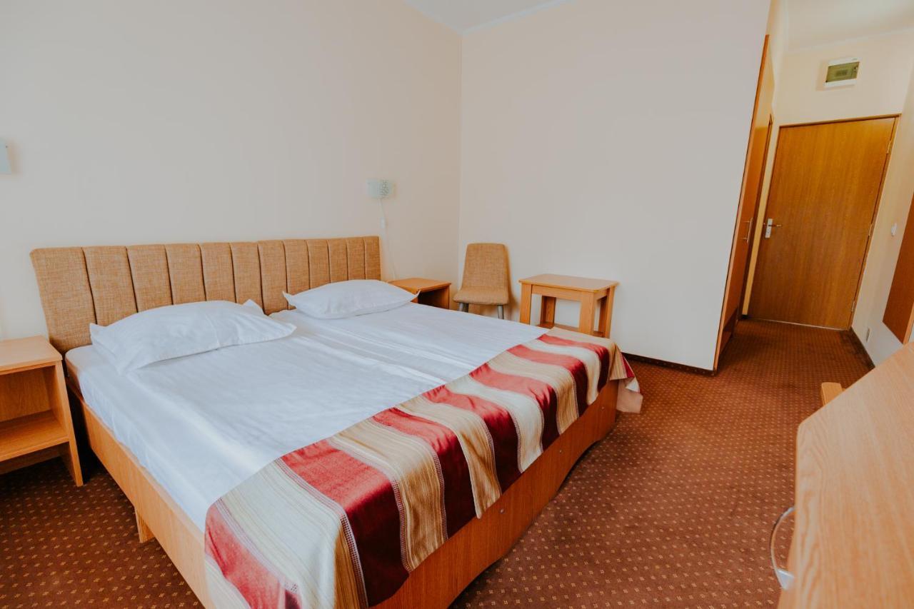 Hotel Tusnad BaileTusnad Esterno foto